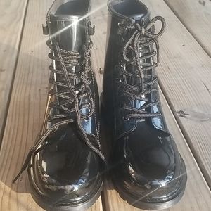 Michael Kors Black Tavie Rainbootie Women's size 9